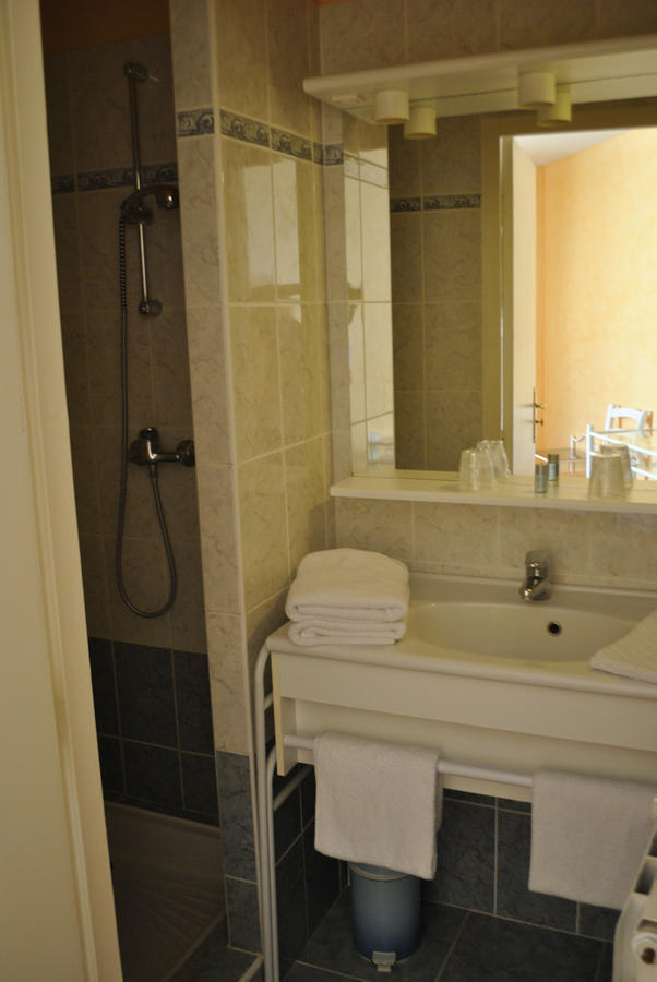 Hotel Auberge De La Nauze Sagelat 객실 사진