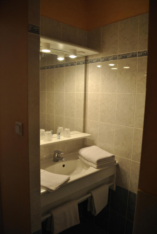 Hotel Auberge De La Nauze Sagelat 객실 사진